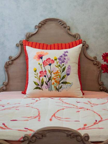 Calyz Aster Flower Cushion - Image 8